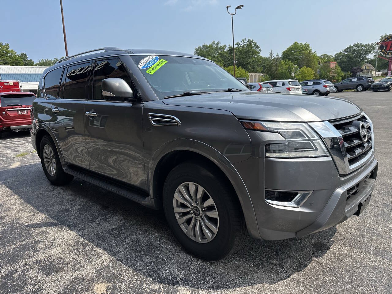 Used 2024 Nissan Armada SV AWD/4WD image 17