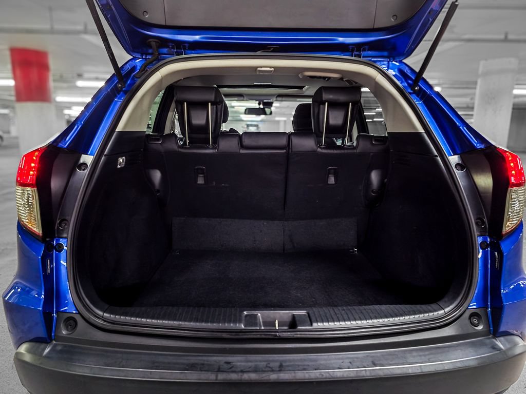 Used 2020 Honda HR-V EX-L image 8