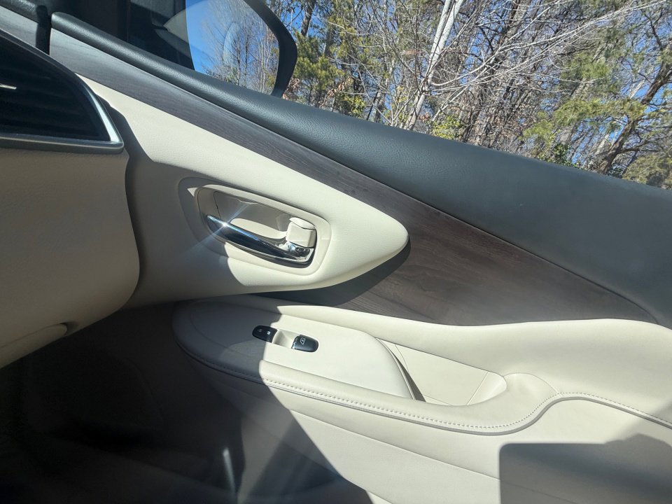 Used 2019 Nissan Murano Platinum image 35