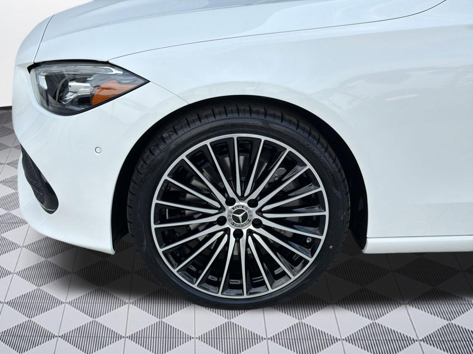 Used 2026 Mercedes-Benz C 300 Sedan image 12
