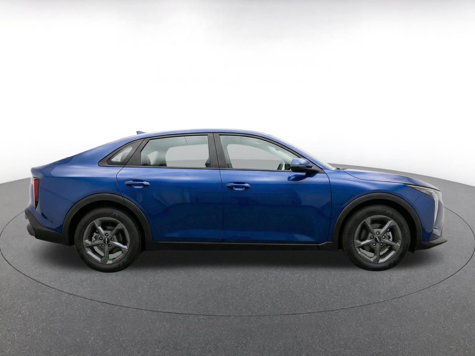 Used 2025 Kia K4 FWD image 10