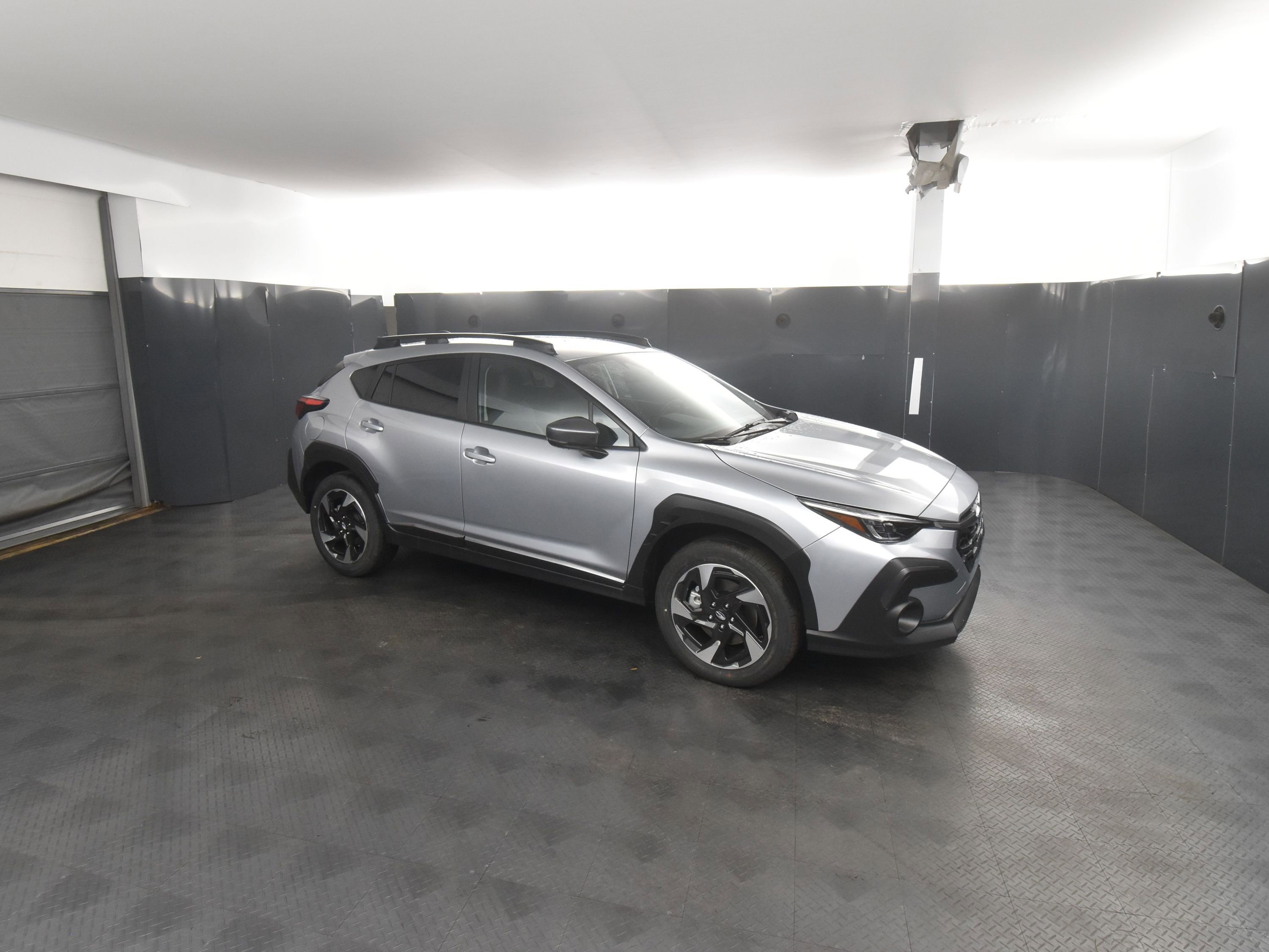 Used 2025 Subaru Crosstrek 2.5i Limited w/ Popular Package #3A AWD/4WD image 5