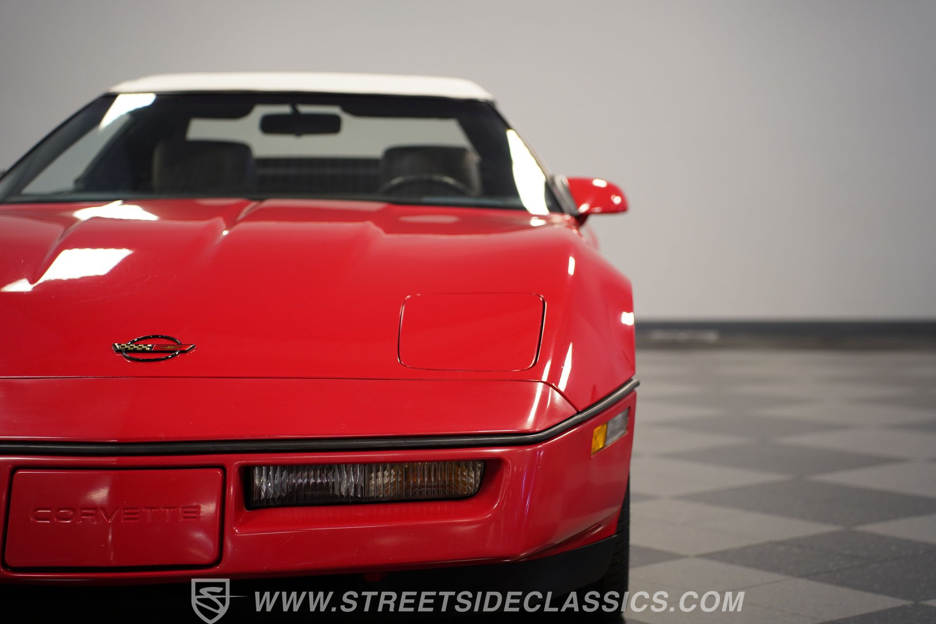 Used 1989 Chevrolet Corvette Convertible RWD image 20