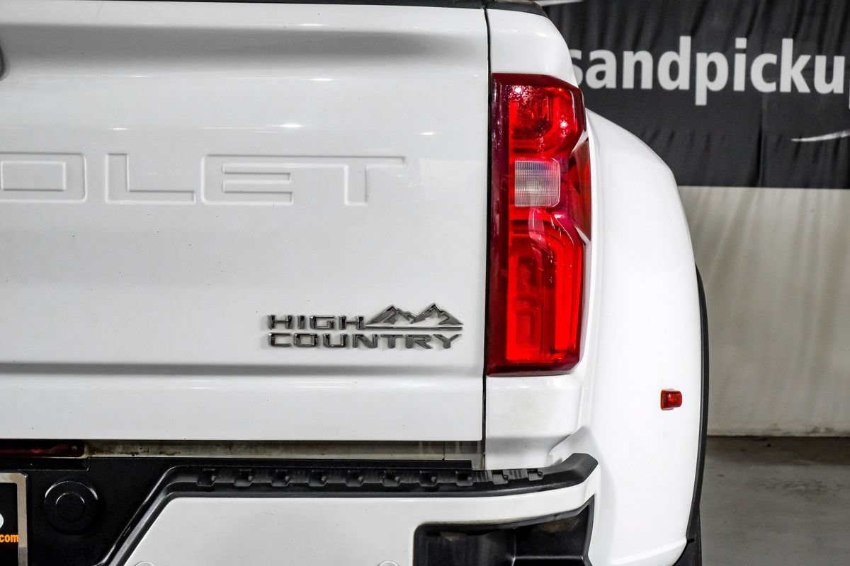 Used 2022 Chevrolet Silverado 3500 High Country w/ Safety Package II AWD/4WD image 42