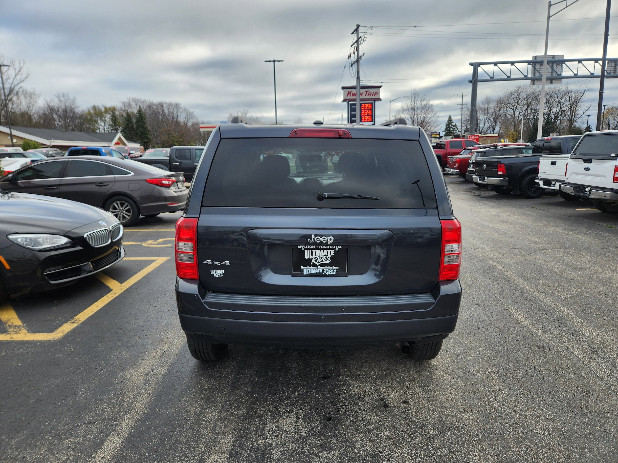 Used 2016 Jeep Patriot Sport w/ Power Value Group image 9