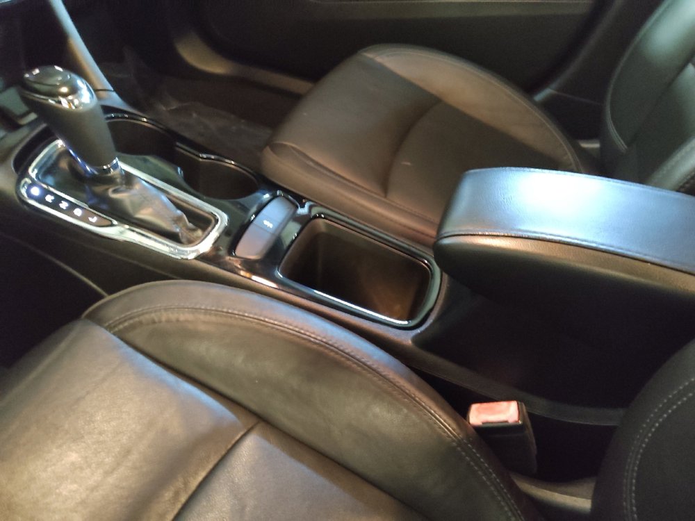 Used 2017 Chevrolet Cruze Premier image 26