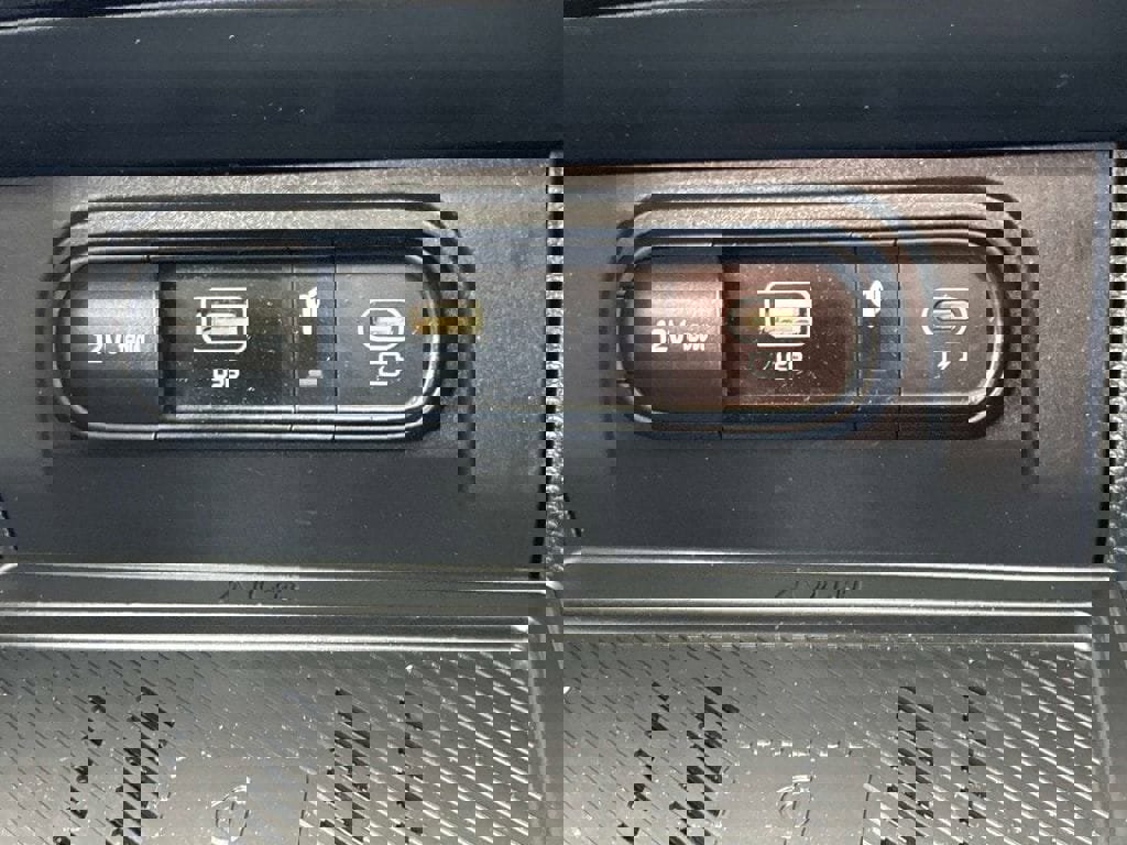 Used 2023 Kia Sportage X-Line w/ X-Line Premium Package image 33