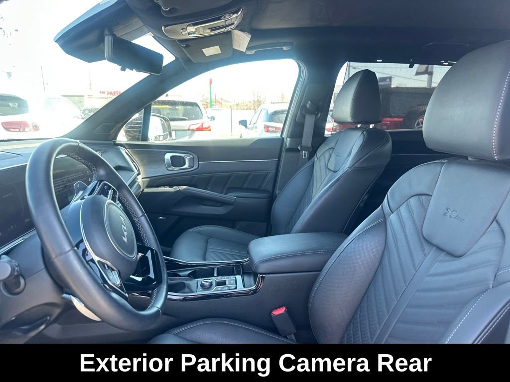 Used 2025 Kia Sorento SX Prestige image 11