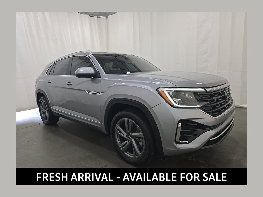 Used 2024 Volkswagen Atlas Cross Sport SEL R-Line