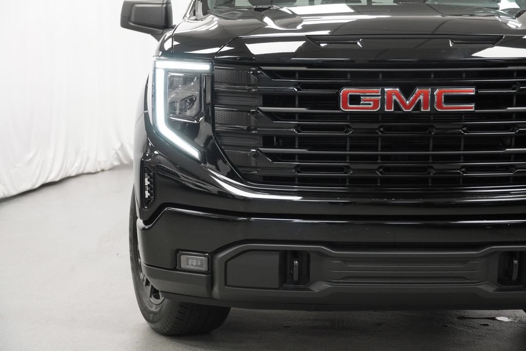 Used 2023 GMC Sierra 1500 Elevation w/ Preferred Package AWD/4WD image 35