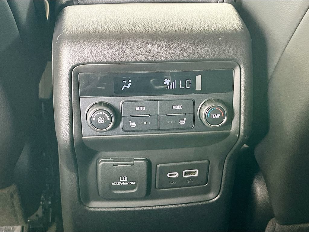 Used 2022 GMC Acadia Denali FWD image 26