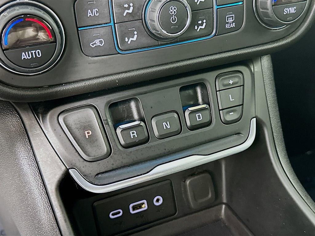 Used 2020 GMC Terrain SLE w/ Driver Convenience Package image 22