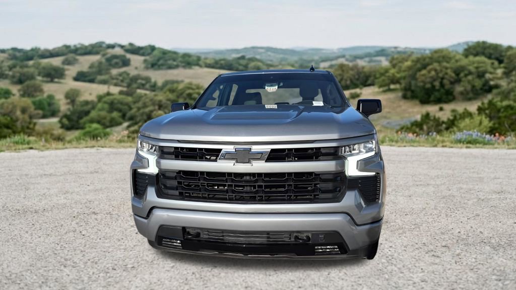 Used 2023 Chevrolet Silverado 1500 RST AWD/4WD image 2