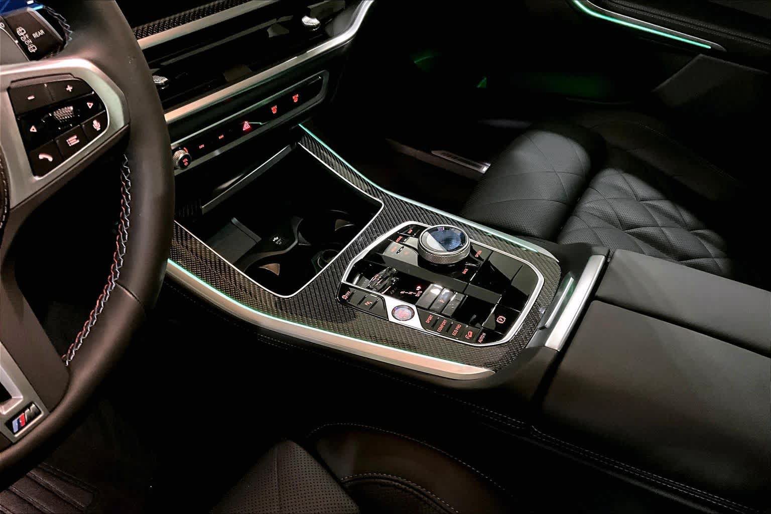 Used 2024 BMW X5 M60i AWD/4WD image 16