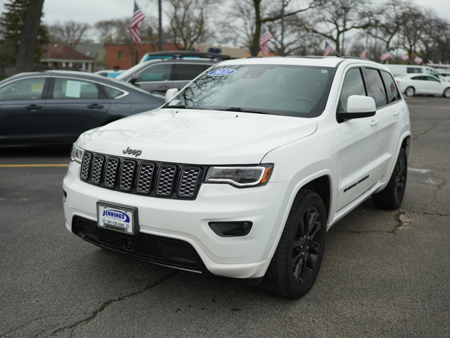 Used 2022 Jeep Grand Cherokee Laredo X AWD/4WD image 4