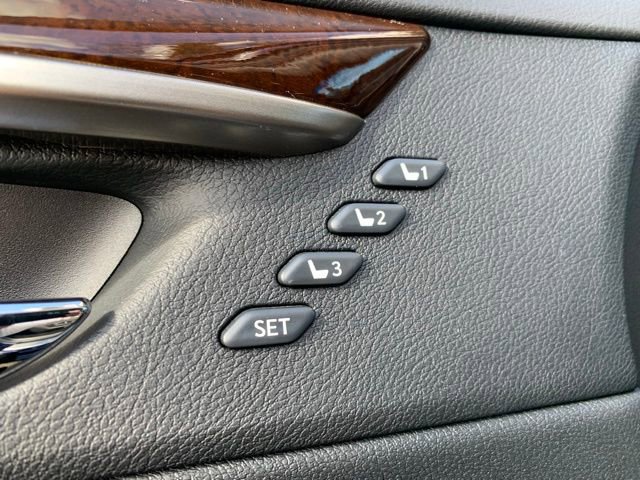 Used 2017 Lexus ES 350 w/ Luxury Package image 13