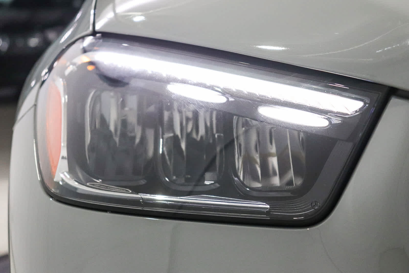Certified 2025 Mercedes-Benz GLE 450e 4MATIC image 12