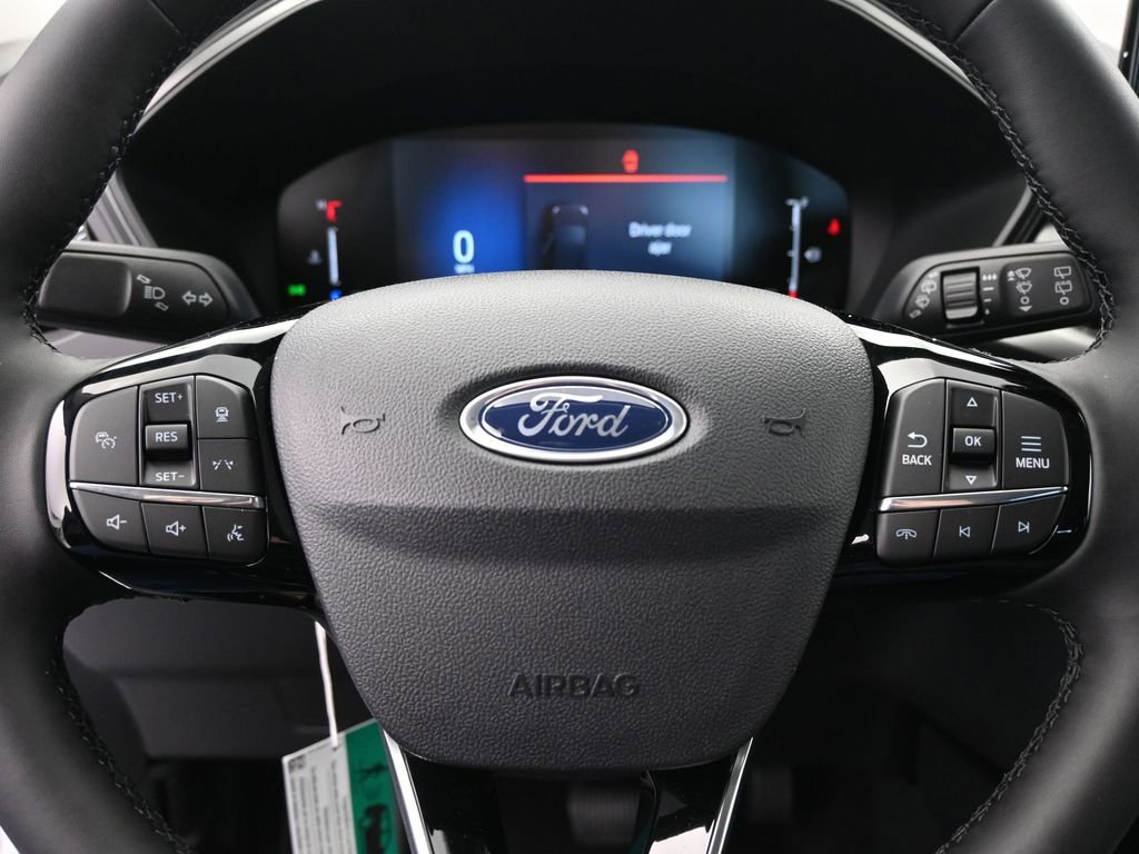 New 2026 Ford Escape SE w/ Class II Trailer Tow Package image 30