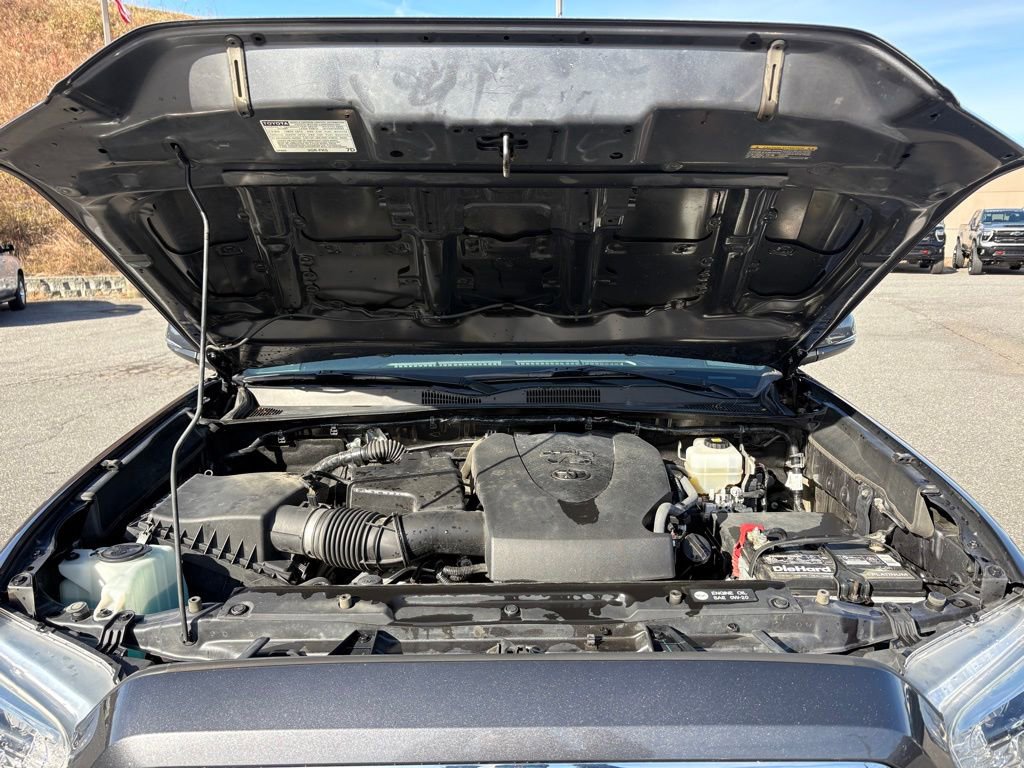 Used 2019 Toyota Tacoma TRD Off-Road image 20