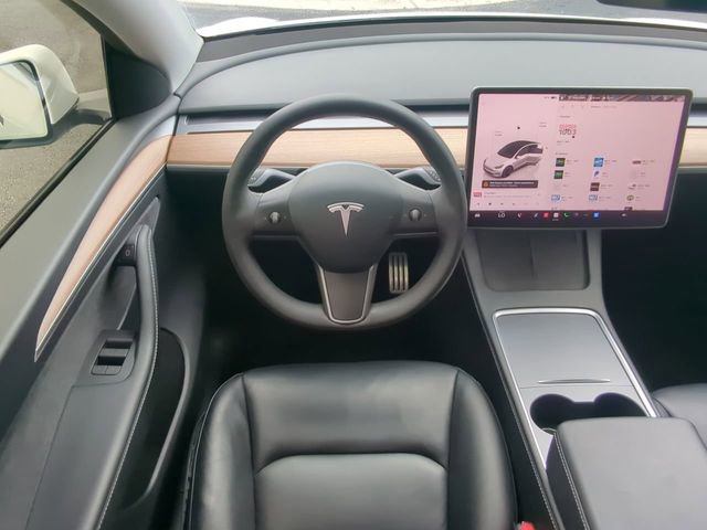 Used 2022 Tesla Model Y Performance image 19