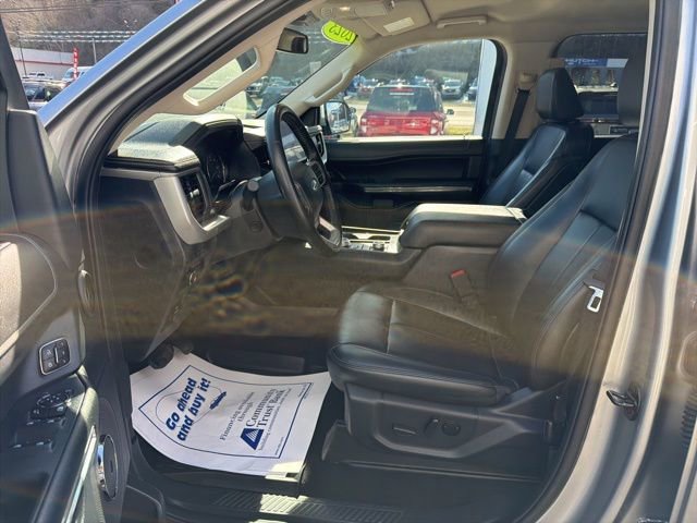 Used 2024 Ford Expedition Max XLT AWD/4WD image 10