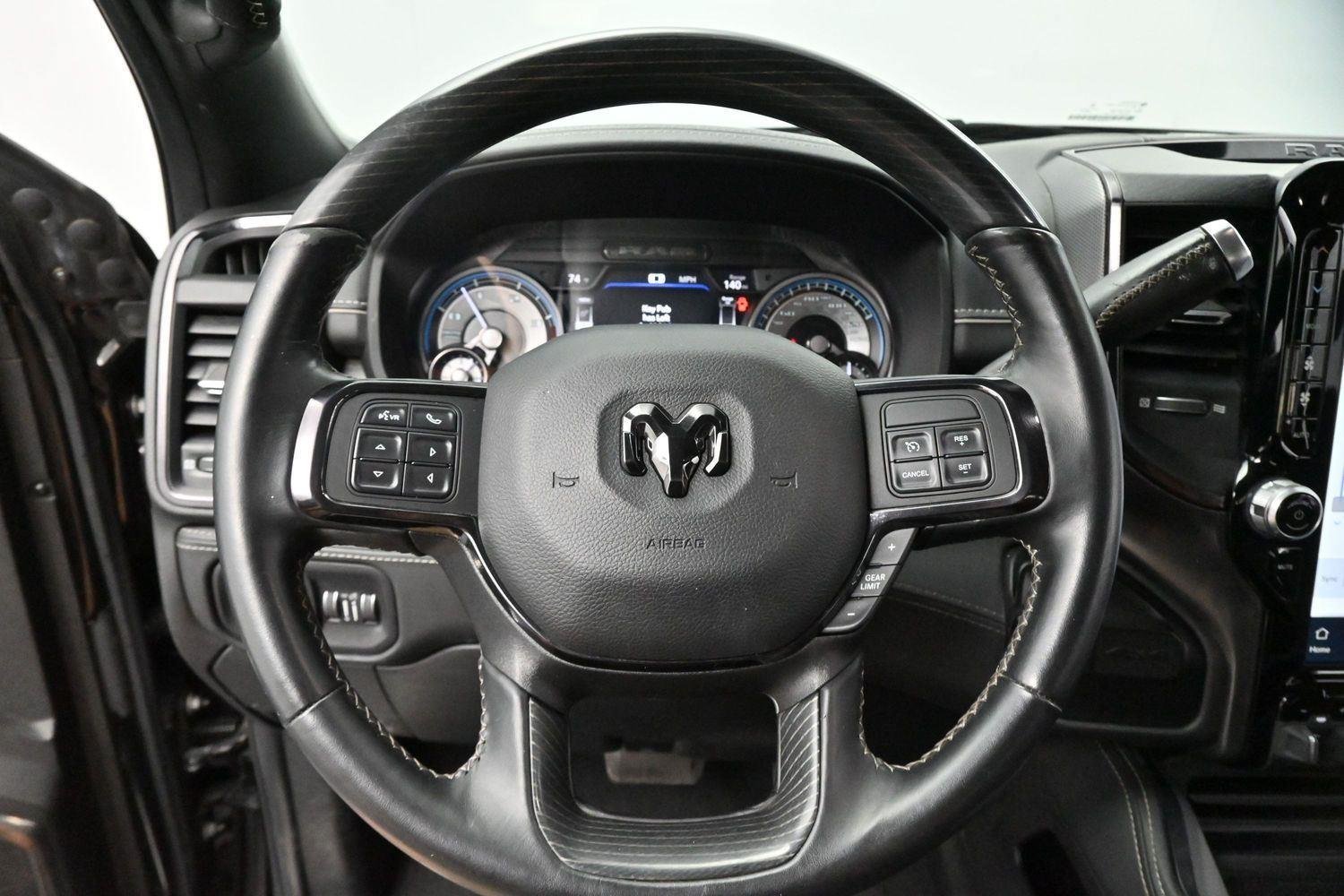 Used 2022 RAM 3500 Limited AWD/4WD image 14