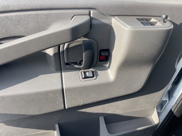 Used 2023 Chevrolet Express 3500 LT w/ LT Preferred Equipment Group image 15