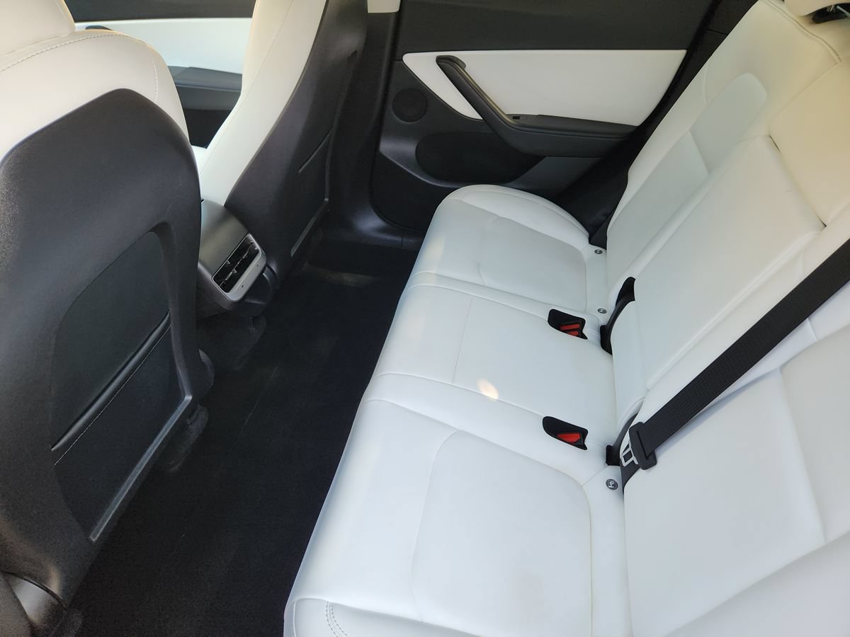 Used 2022 Tesla Model Y Performance AWD/4WD image 52