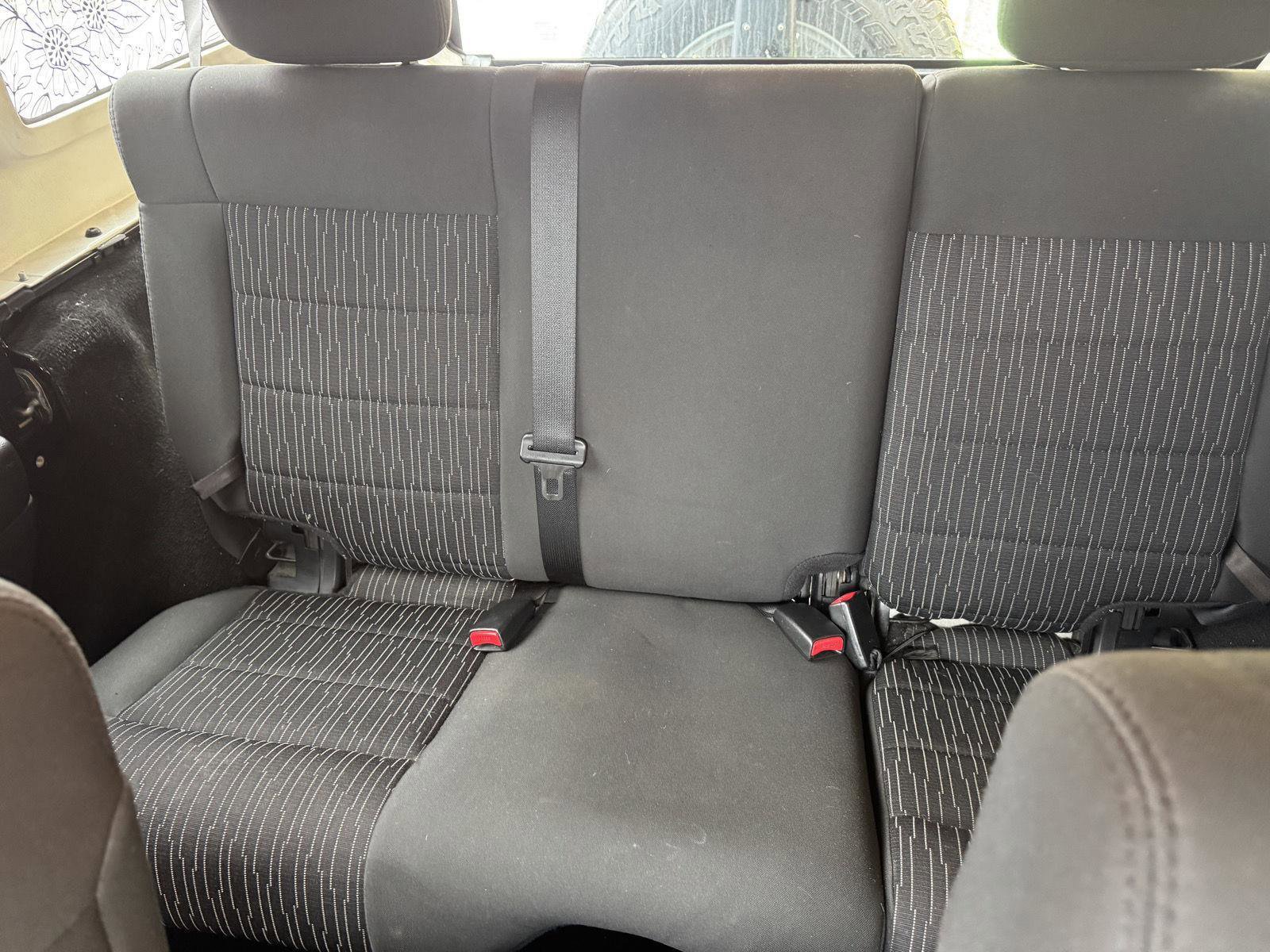 Used 2012 Jeep Wrangler Unlimited Sport image 14