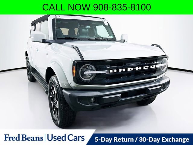 Certified 2023 Ford Bronco Outer Banks AWD/4WD image 1