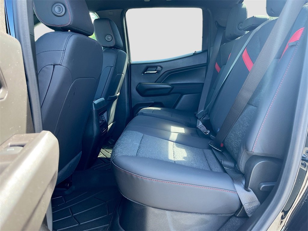 Used 2024 Chevrolet Colorado Z71 w/ Advanced Trailering Package image 23