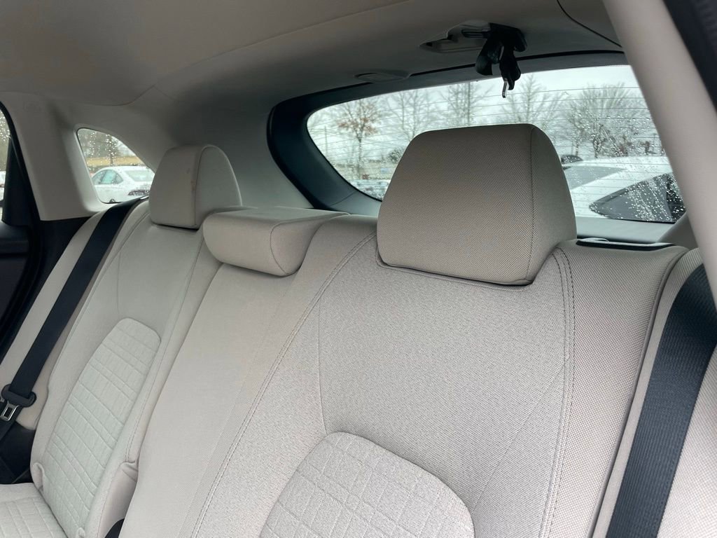 Certified 2025 Honda HR-V LX image 39