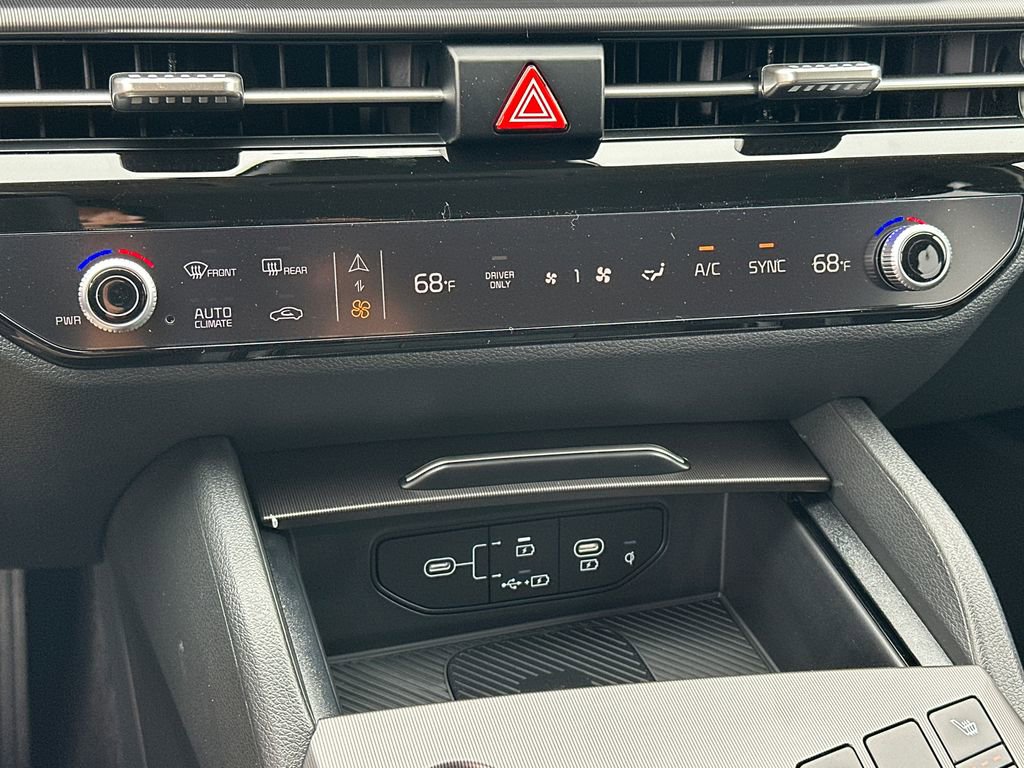 New 2026 Kia Sportage AWD Hybrid image 33