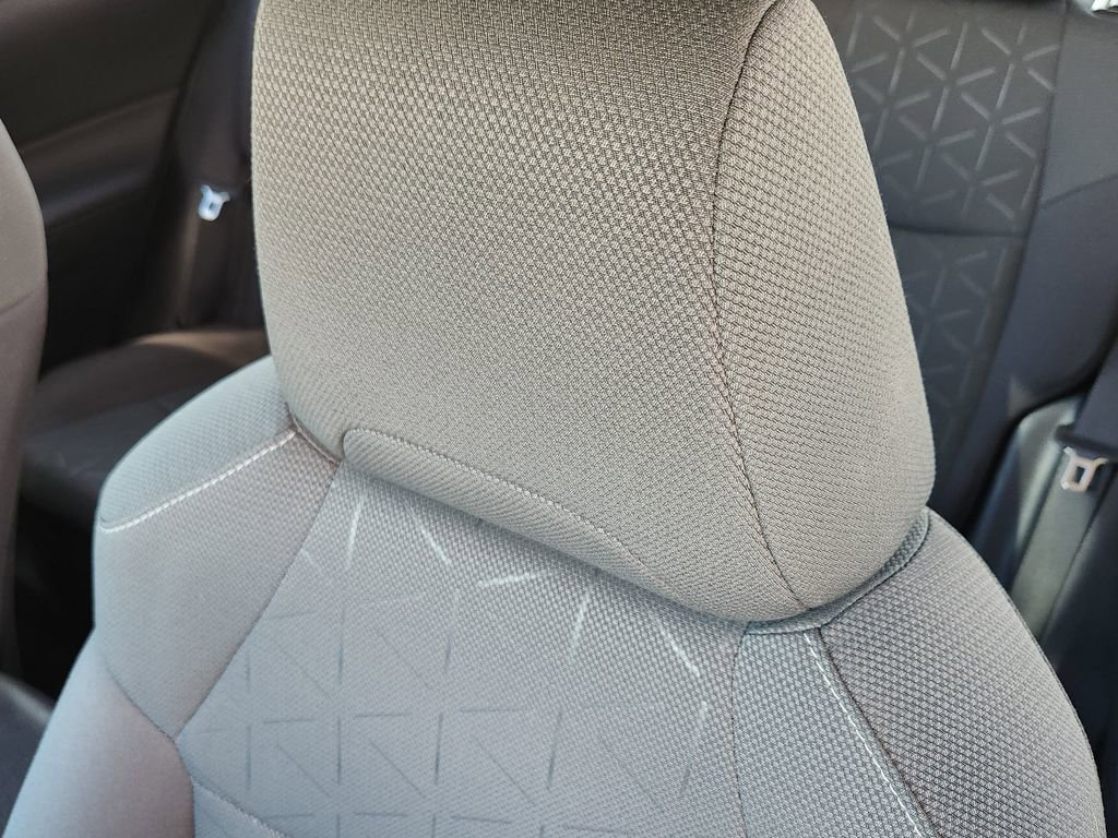 Used 2024 Toyota RAV4 XLE image 5