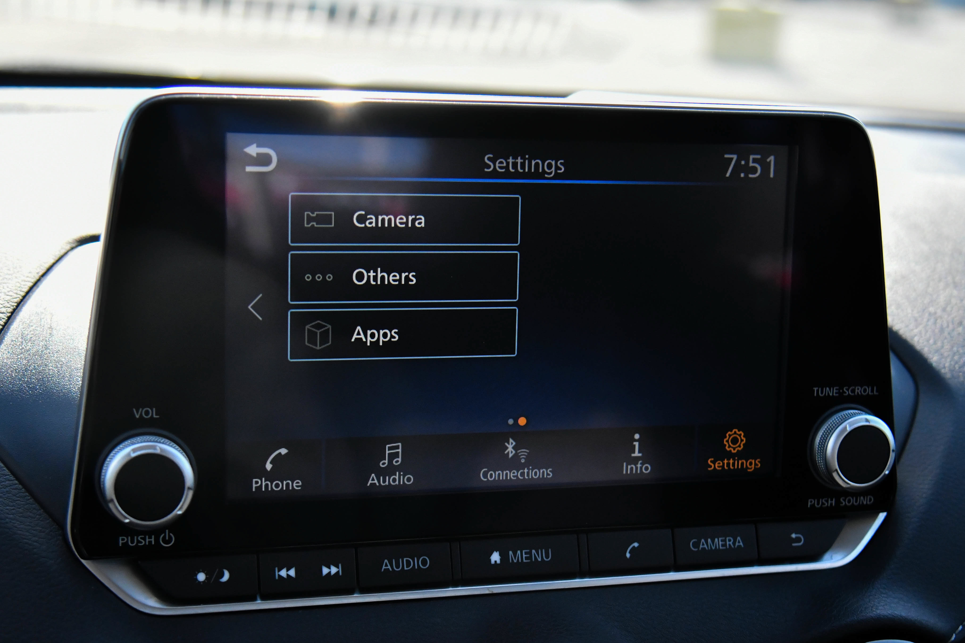 Used 2025 Nissan Sentra SV FWD image 19