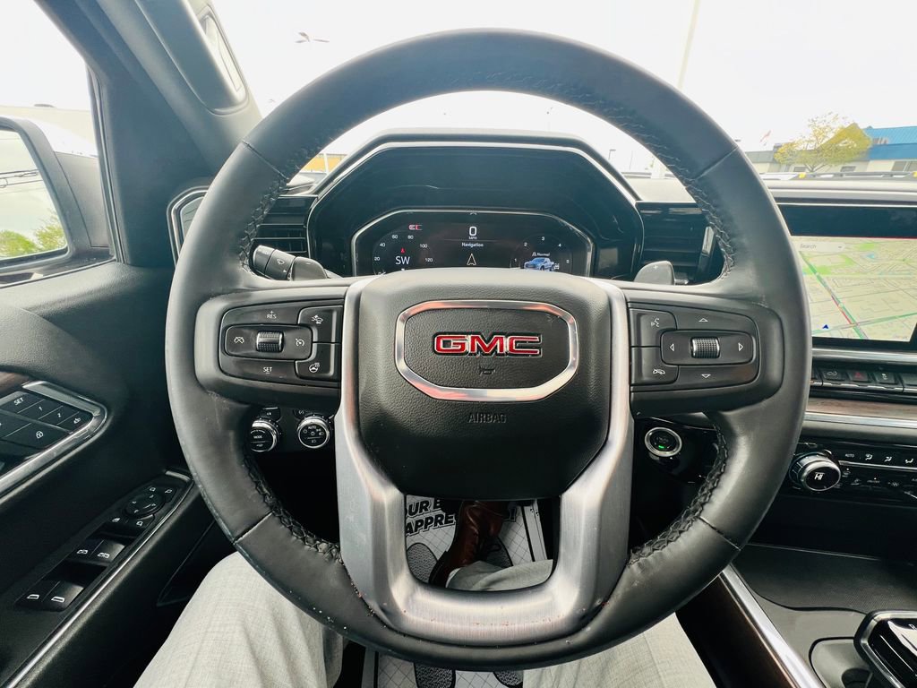 Used 2025 GMC Sierra 1500 SLT w/ SLT Premium Package AWD/4WD image 25
