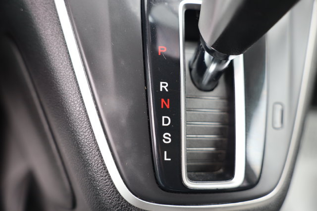 Used 2015 Honda CR-V Touring image 34