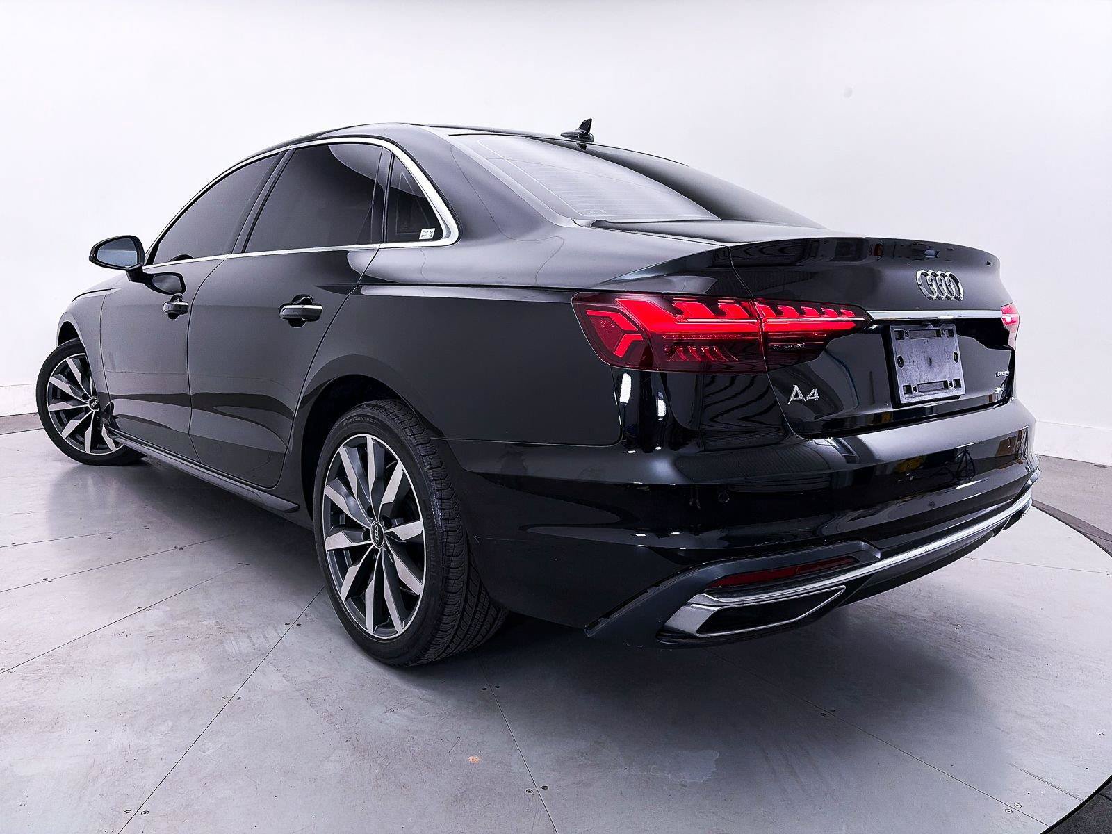Used 2023 Audi A4 2.0T Premium w/ Convenience Package AWD/4WD image 2