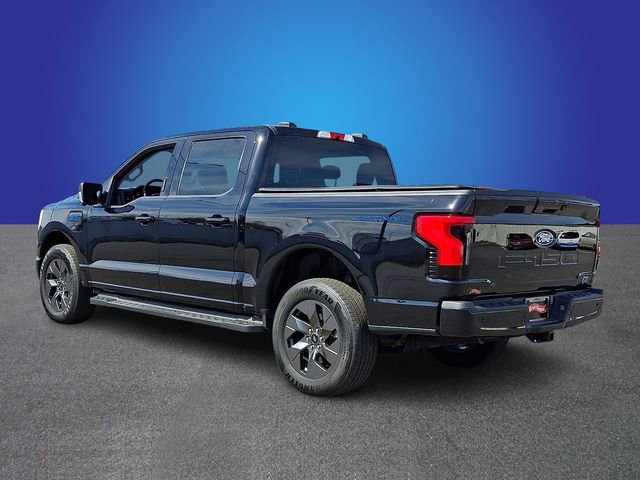 Used 2024 Ford F150 Lightning Flash image 5