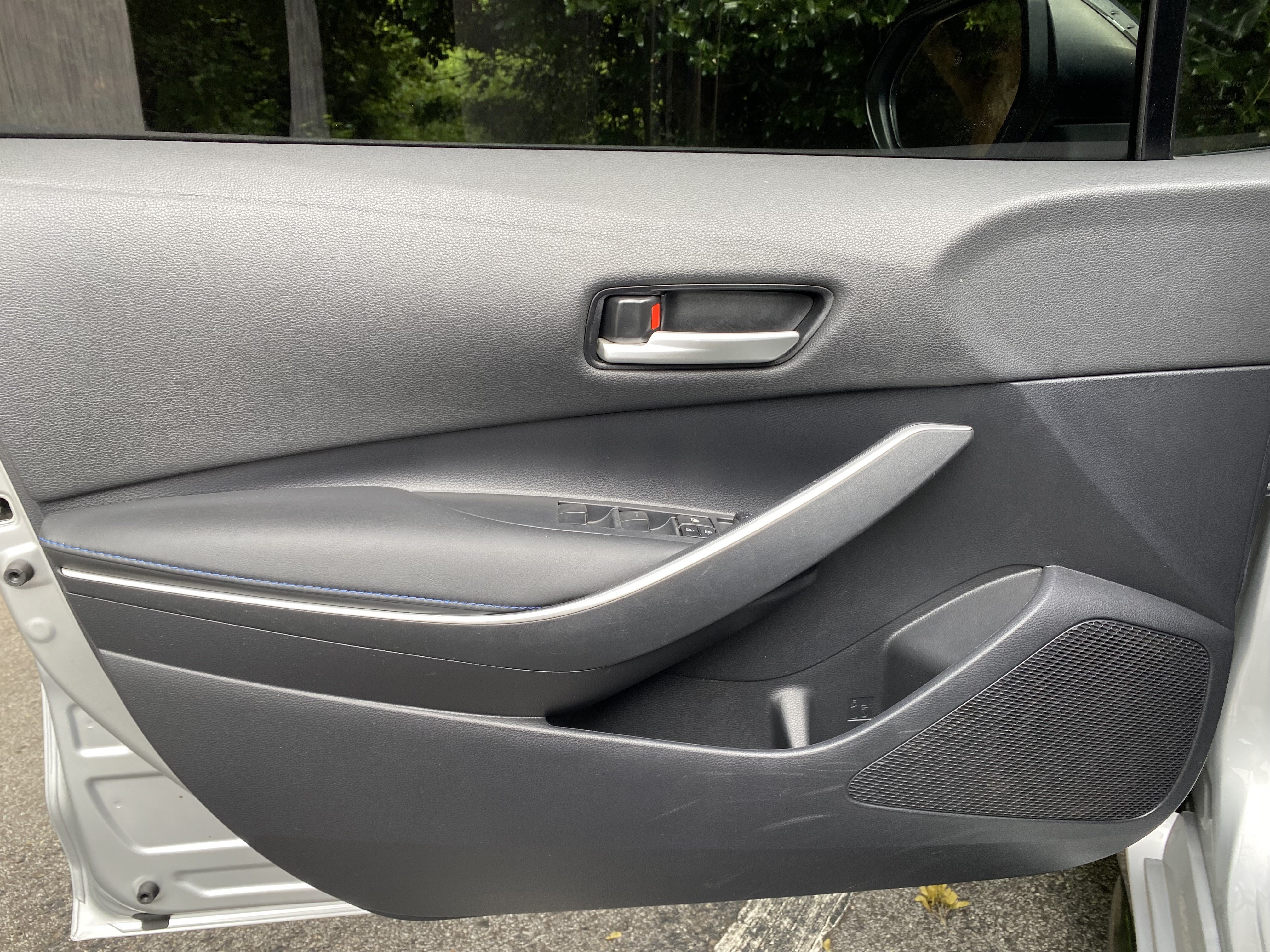 Used 2021 Toyota Corolla SE FWD image 14