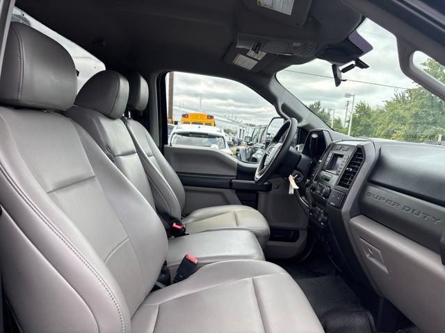 Used 2021 Ford F550 4x4 Regular Cab Super Duty w/ Power Equipment Group image 10