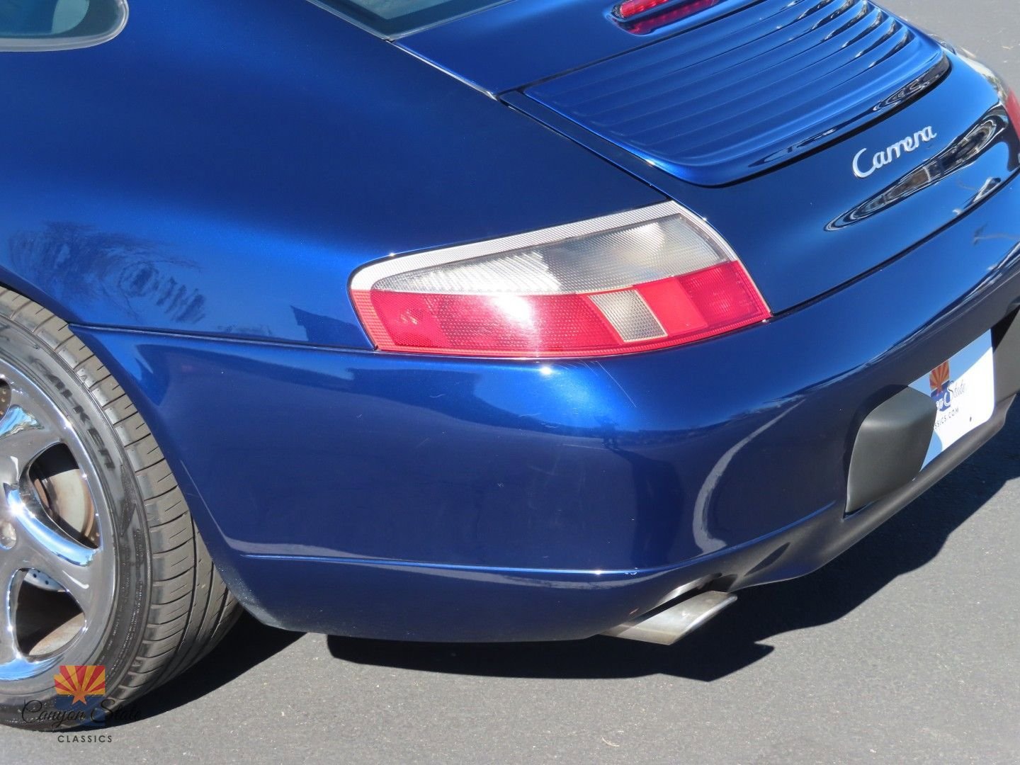 Used 2001 Porsche 911 Carrera image 15