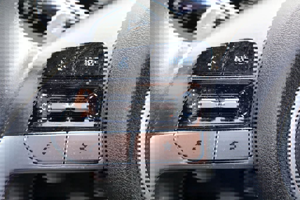 Used 2023 Hyundai Santa Cruz SEL Premium image 13