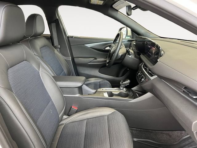 Used 2024 Buick Envista Preferred w/ Convenience I Package FWD image 13