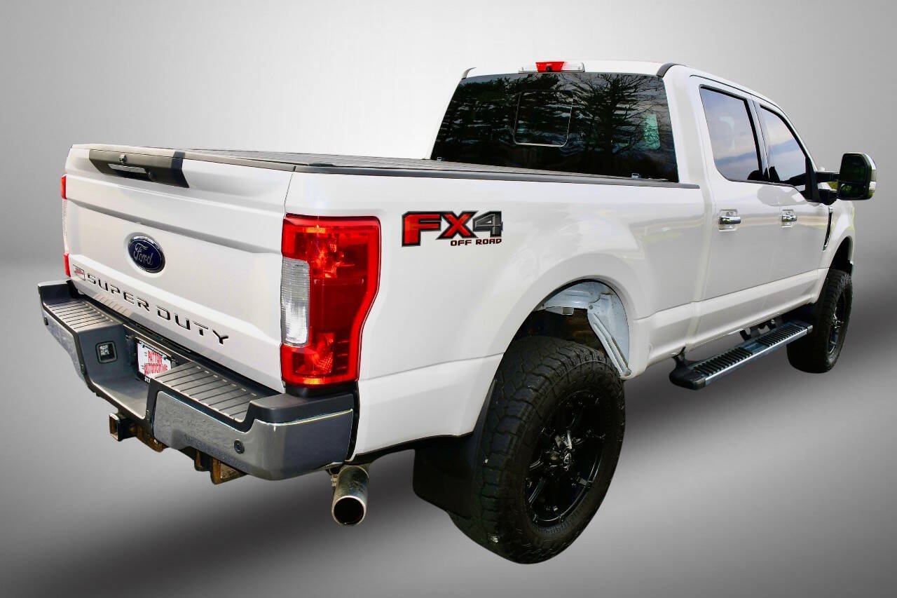 Used 2019 Ford F250 Lariat w/ Lariat Ultimate Package AWD/4WD image 6
