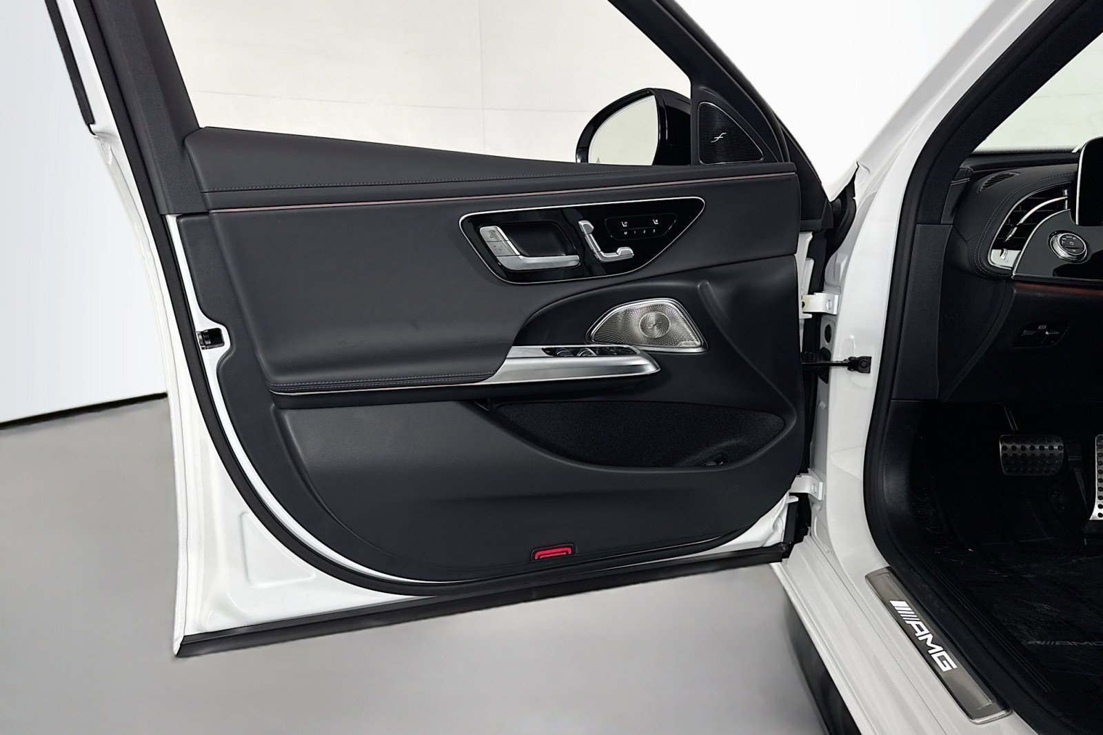 New 2026 Mercedes-Benz E 53 AMG e 4MATIC Sedan image 20