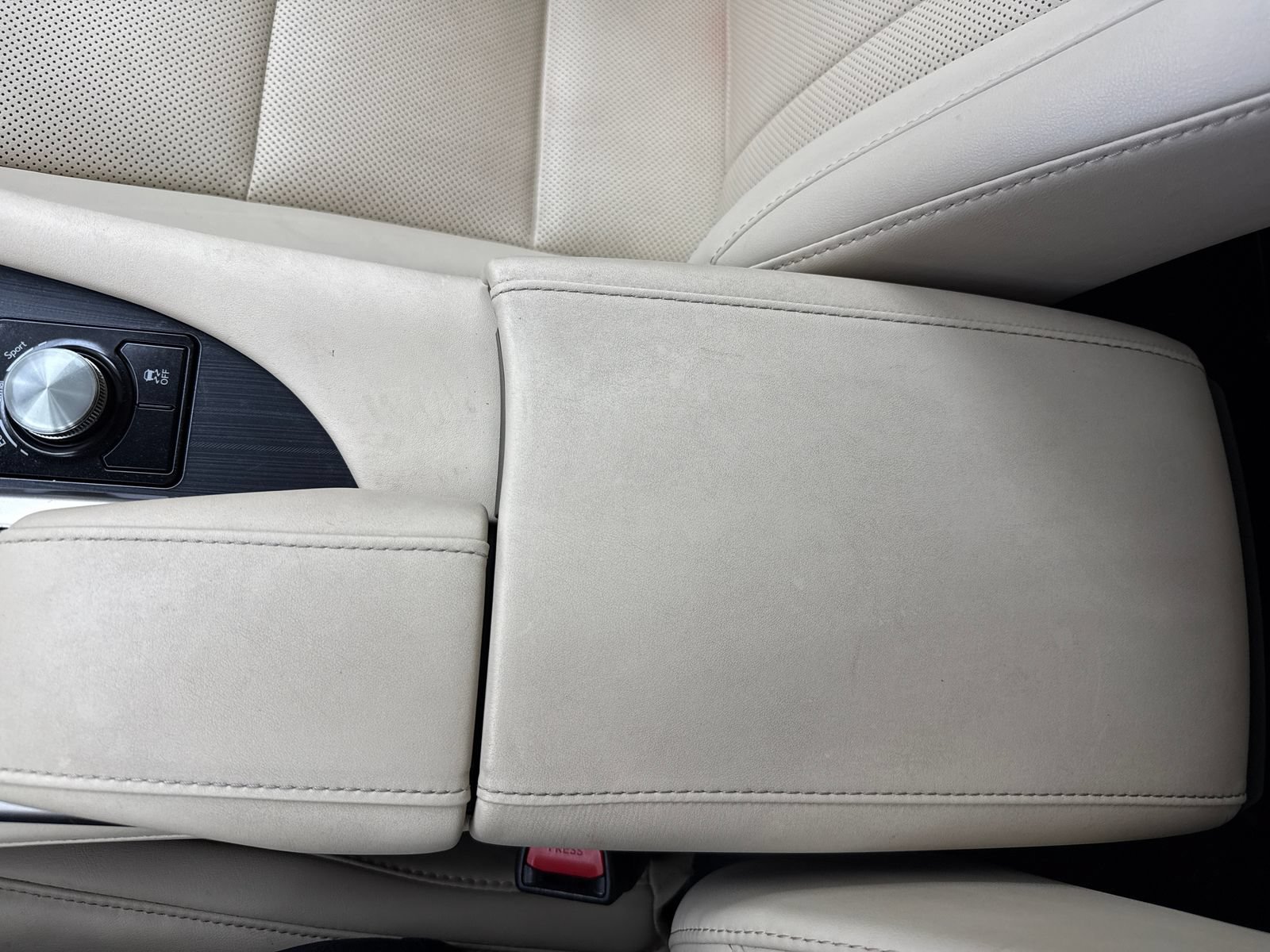 Used 2021 Lexus RX 350 FWD w/ Accessory Package image 31