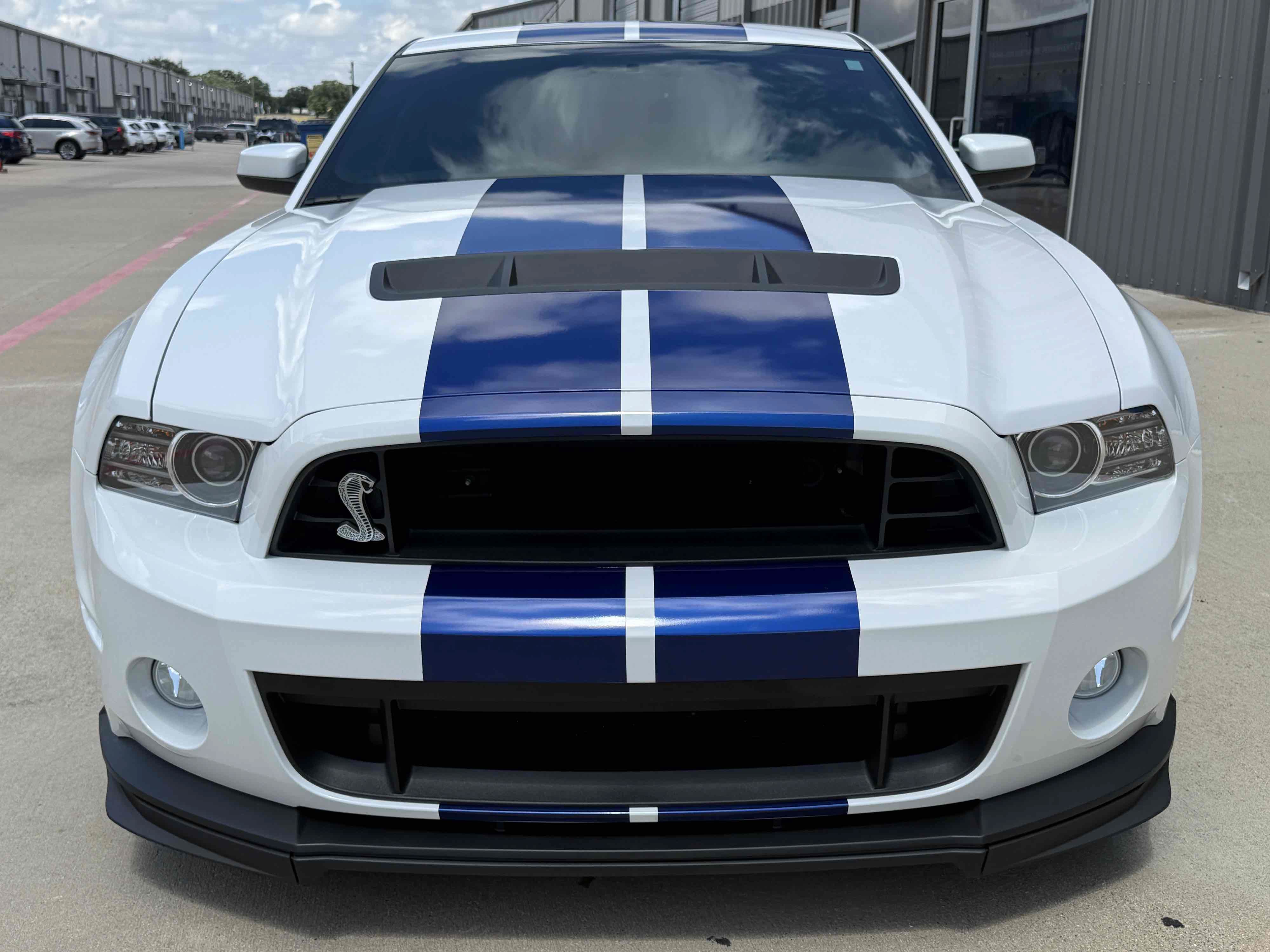 Used 2014 Ford Mustang Shelby GT500 w/ Equipment Group 821A RWD image 32