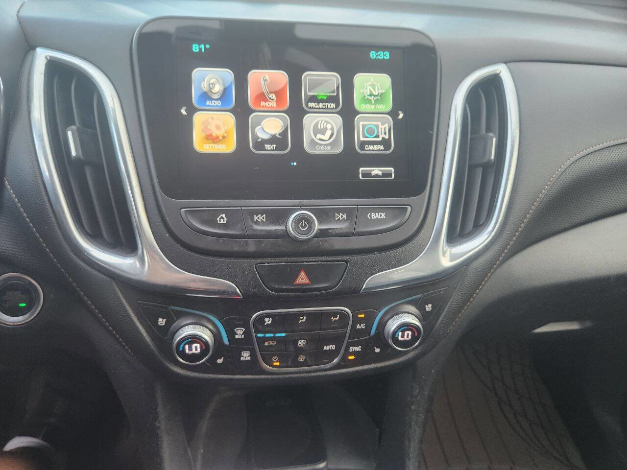 Used 2018 Chevrolet Equinox Premier AWD/4WD image 23