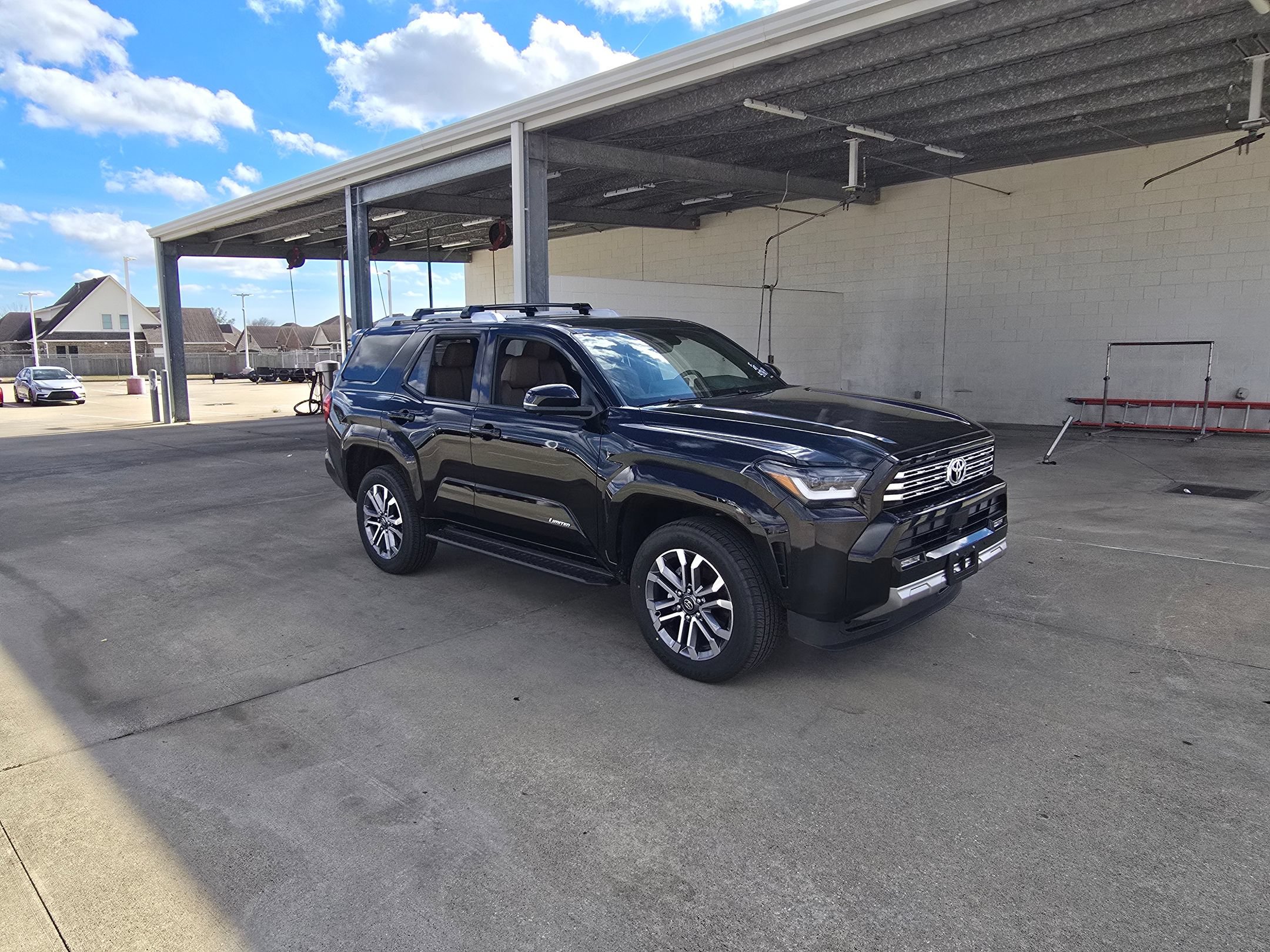 Used 2026 Toyota 4Runner Limited AWD/4WD image 7